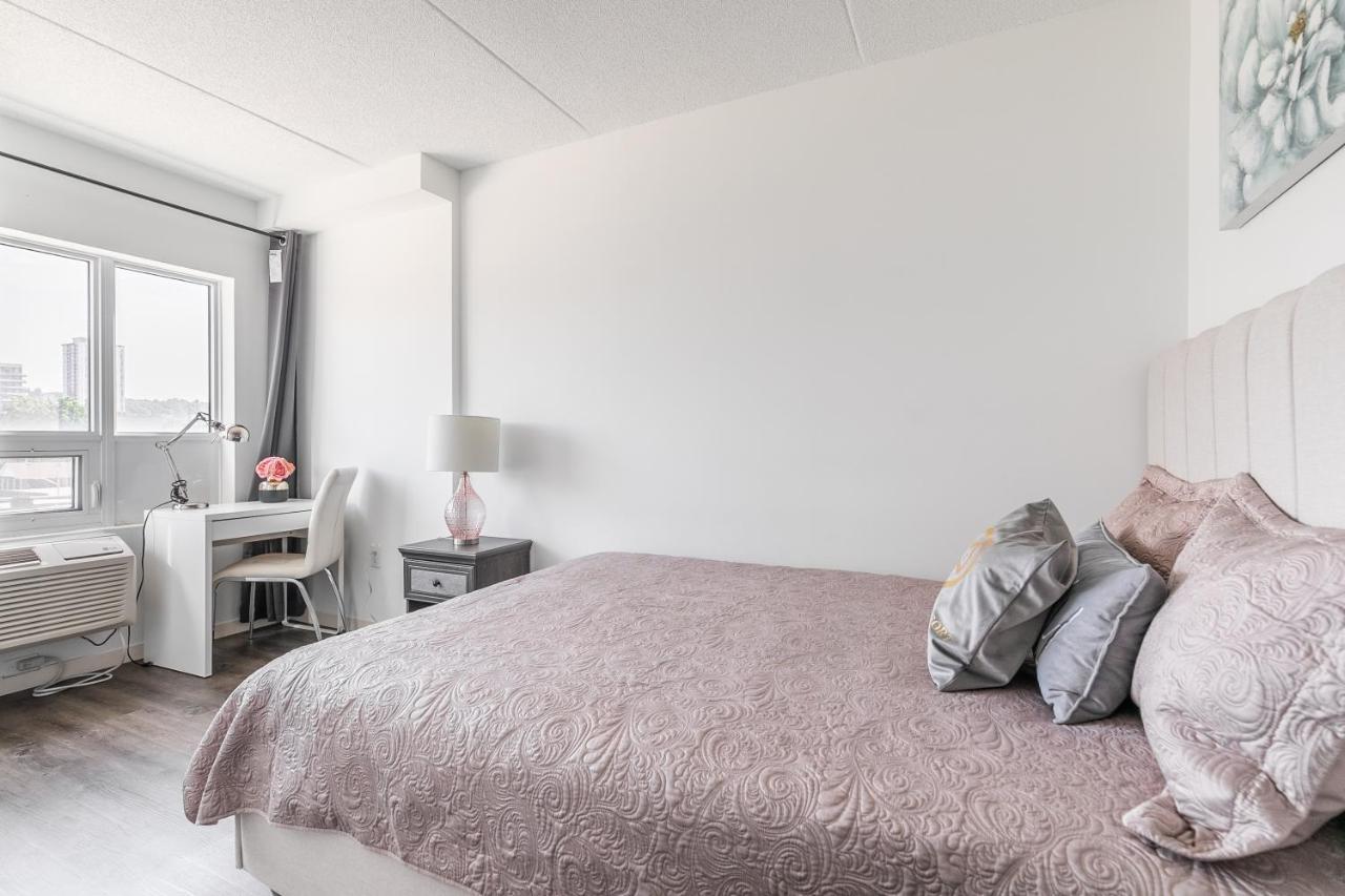 Globalstay Downtown Hamilton Apartments Esterno foto