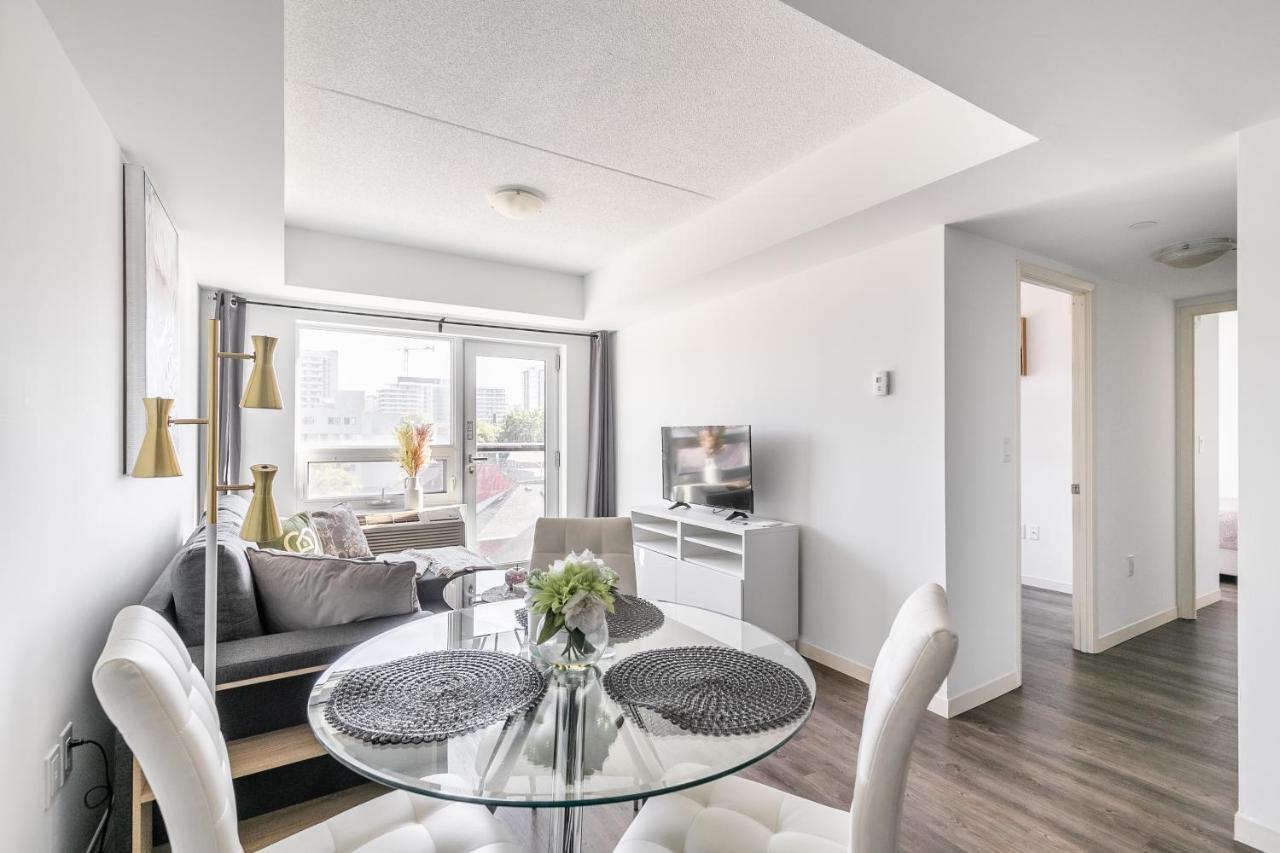 Globalstay Downtown Hamilton Apartments Esterno foto