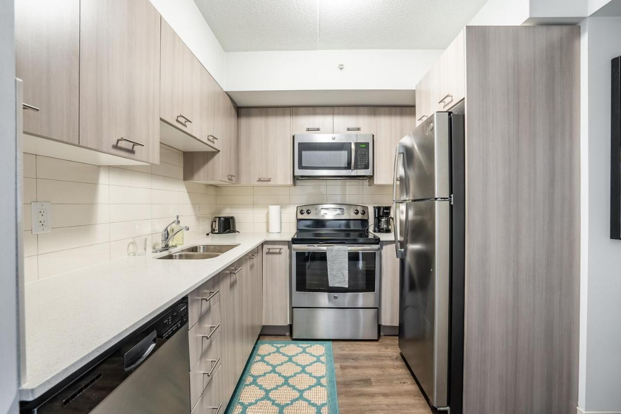 Globalstay Downtown Hamilton Apartments Esterno foto